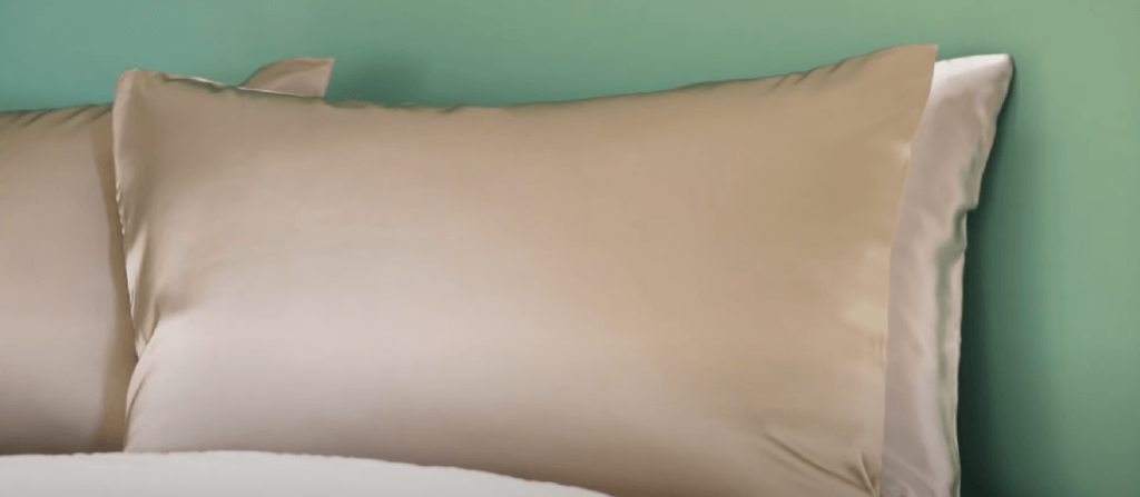 Why Wash Silk Pillowcases?