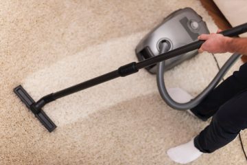 How to Reverse Vacuum Cleaner Airflow